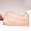 Massage latéral; pour futures mamans et en post natal, mais aussi pour tout le monde: être massé sur le coté, en position du fœtus, est très, très agréable. A découvir.