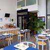 Salle de petit-déjeuner 