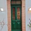 Rénovation porte d'entrée ancienne en bois - Toulouse