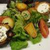 entrée: salade au chèvre chaud