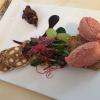 Mousse de foie de volailles sur ses toasts grillés, compotée d'oignons et son chutney.