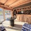 Bar du gîte la Baume au Cœur.