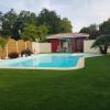 aménagement plage de piscine paysager
