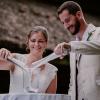 Je suis photographe basé sur Rouen en Normandie spécialisé dans la photographie de mariage et de portrait, je réalise vos photos afin d'immortaliser le plus beau moment de votre vie