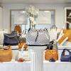 Showroom Maroquinerie Italienne
Créateurs peu ou pas distribués en France. Large choix, originalité et savoir-faire.
Ouvert tous les Lundis et Vendredis et lors de Vente Privée et sur Rendez-vous