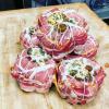 Peaupiettes de veau au foi gras de canard à la Boucherie Bougeard à Versailles , dans les Yvelines (78)