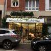 Notre boutique de Décoration , et en son cœur :
un salon de thé , bar à champagne , galerie d'Art ...et bientôt sa terrasse plein sud au milieu d'un jardin , à bientôt Muriel