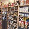 Cave à vins, bières, cidres, limonades, produits régionaux, épicerie fine, décoration, livres de cuisine et vins