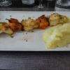 brochette lotte-gambas et purée