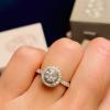 Breidal Paris - Joaillerie Éthique - Fabrication 100% Française & Artisanale - Or Recyclé 18 Carats - Or Blanc Palladié - Diamants Naturels - Bague de Fiançailles Diamants - Solitaire Pavé Diamants et Entouré Diamants