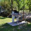 Aire de barbecue. A Proximité, un jardin aromatique est à votre disposition.