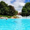 Piscine du camping la Bourgnatelle
