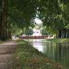 Le CANAL à l'entrée de LAMOTTE-BEUVRON.