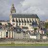La Cathédrale depuis les bords de Loire.