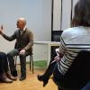 Adrien Bitan hypnothérapeute lors d'un cabinet public d'hypnose à Toulouse (31)