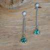 Boucles d'oreilles or gris, tourmalines paraïba et diamants.