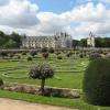 le Jardin de Diane de Poitiers composé de 8 triangles