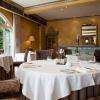 La salle du restaurant les Fresques au Château des Vigiers. une étoile au guide michelin 2014 en dordogne