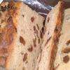 Pain rustique aux raisins