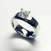 Solitaire "Ruban" diamant de taille princesse en or blanc