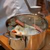 Préparation d'une Cocotte de légumes par l'un de nos Chefs