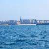 traversée Dinard vers St-Malo en arrière plan
