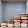Coffret de Macarons
Praliné, Caramel beurre salé, Vanille, Cassis, Café, Pistache, Citron, Coco, Choco menthe, Chocolat , Chocolat passion.