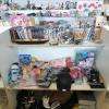 Le principe: vous louez un ou plusieurs stands et déposez vos articles. Le magasin DEBARRASS'&VOUS se charge de les vendre pour vous pendant toute votre durée de location; Soit une location de 1 semaine (15€), 2 semaines (28€), ou 4 semaines (48€).
Un site internet accueillera prochainement vos réservations.