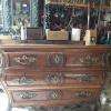 Commode en attente d'une restauration, atelier D.HERMAND