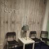 UNE SALLE D'ATTENTE PLURIDISCIPLINAIRE

Vous trouverez le bureau à l'étage, situé entre une énergéticienne et une psychomotricienne. La complémentarité des services proposés est une force.