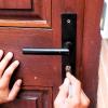 Ouverture de porte fermée à clé