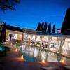 Lieu mariage avec piscine