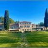 Le parc du Domaine de Valmouriane