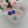 bijoux fantaisie en plusieurs tailles et de nombreuses couleurs. Boucles d'oreilles fantaisie réalisées à la main, bijoux fantaisie de créateur réalisés sur place