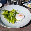 asperges vertes et oeuf mollet