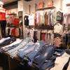 dans le magasin 