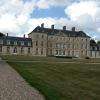 le Château de Bertangles prés de l'église...