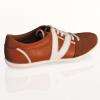 basket giovane gentile en cuir 90 euros.