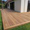 Terrasse bois avec encadrement