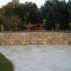 Jardinière en pierres taillées