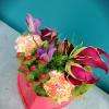 Création florale thématique pour la St Valentin, Fleuriste Amandine Juignet à Saint Calais (72120)