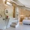 VILLA CEPAGE - LUBERON - PROVENCE - FRANCE
https://www.flh-excellence.com/la-villa-cepage-provence-luberon-france/