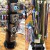 Laisses, longes et Flexi pour les promenades avec votre chien.