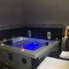 jacuzzi