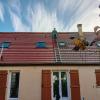 Nettoyage et traitement antimousse d'une toiture a ville saint jacques