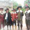 La Compagnie de Graal dans les rues de Fécamp pour son spectacle Cyrano de Bergerac