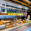 Petit-déjeuner de l'Hôtel Ibis Budget Vannes Ploeren