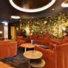 Lobby de l'Hôtel Ibis Styles et Budget Nantes Rezé Aéroport