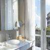 Salle de bain avec vue