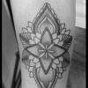 tatouage handpoke par em bodyart